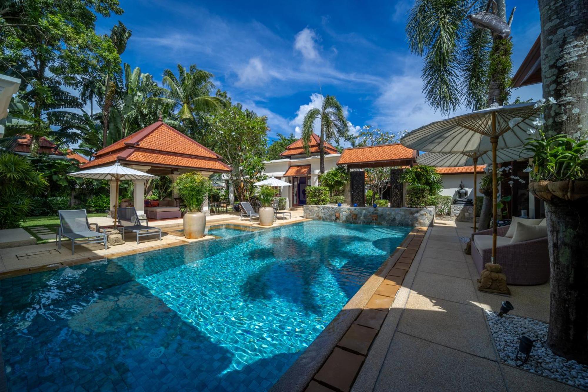 Saitaan,4Br Seaside Garden Pool Villa, Laguna Area Pantai Bang Tao Bagian luar foto